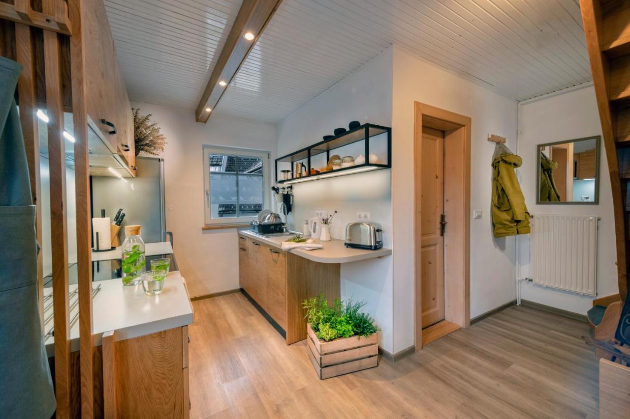 Apartma In Sobe Pr'Objan 보히니 외부 사진
