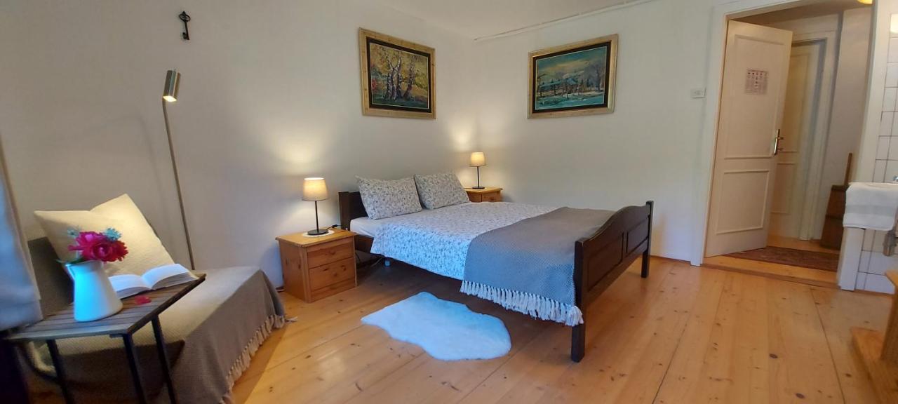 Apartma In Sobe Pr'Objan 보히니 외부 사진
